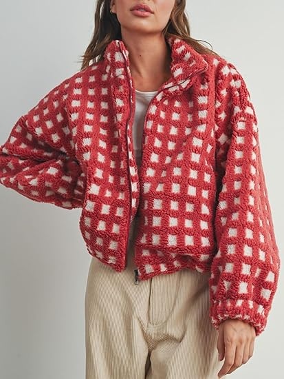 ComfyCube Fuzzy Jacket