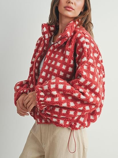 ComfyCube Fuzzy Jacket